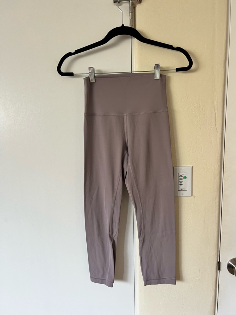lululemon athletica High-Rise Cropped Leggings in Mauve
